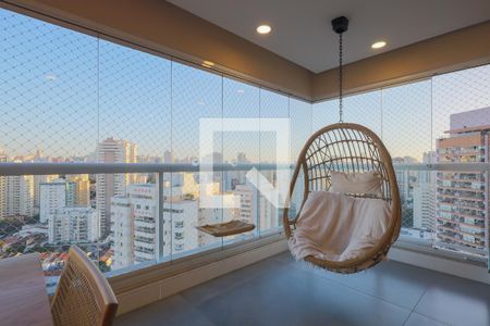 Apartamento à venda com 152m², 3 quartos e 3 vagas Apartamento à venda com 152m², 3 quartos e 3 vagasSacada Gourmet