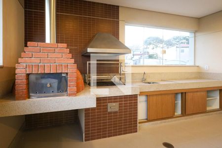 Apartamento à venda com 152m², 3 quartos e 3 vagas Apartamento à venda com 152m², 3 quartos e 3 vagasÁrea comum - Churrasqueira