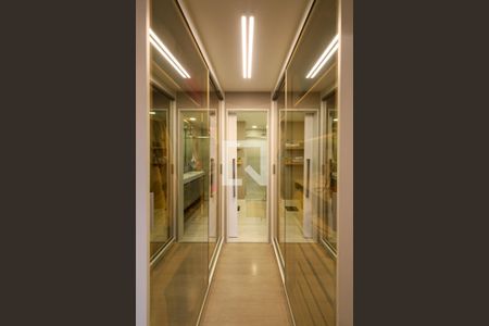 Apartamento à venda com 152m², 3 quartos e 3 vagas Apartamento à venda com 152m², 3 quartos e 3 vagasCloset da suíte 3