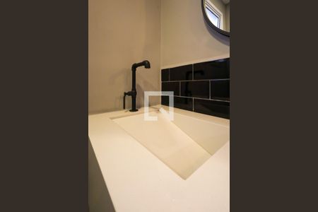 Apartamento à venda com 152m², 3 quartos e 3 vagas Apartamento à venda com 152m², 3 quartos e 3 vagasBanheiro da Suíte 1