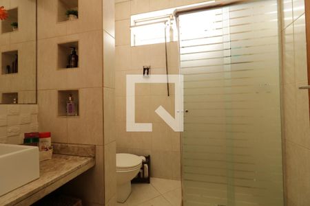 Casa à venda com 310m², 3 quartos e 2 vagasBanheiro Social