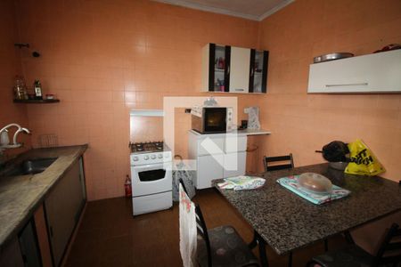 Casa à venda com 122m², 2 quartos e 2 vagasCozinha