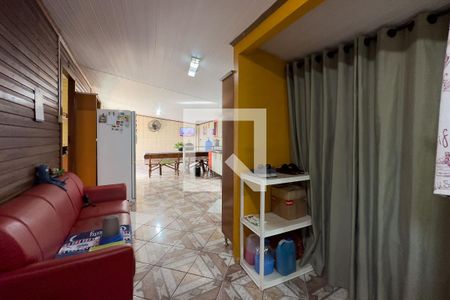 Casa à venda com 106m², 3 quartos e 5 vagas Casa à venda com 106m², 3 quartos e 5 vagasÁrea de Serviço