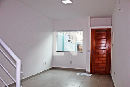 Sala de casa à venda com 2 quartos, 120m² em Itaquera, São Paulo