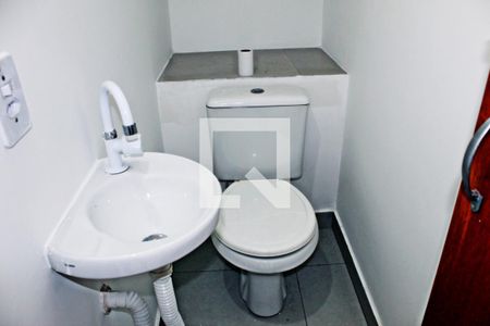 Lavabo de casa à venda com 2 quartos, 120m² em Itaquera, São Paulo