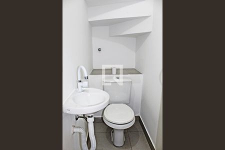 Lavabo de casa à venda com 2 quartos, 120m² em Itaquera, São Paulo