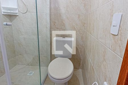 Banheiro de kitnet/studio para alugar com 1 quarto, 20m² em Jardim Cidade de Florianópolis, São José