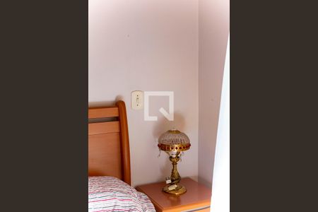 Apartamento à venda com 73m², 2 quartos e 2 vagasQuarto Suíte Detalhe