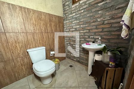 Casa à venda com 150m², 3 quartos e 2 vagasBanheiro Externo 