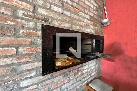 Casa à venda com 150m², 3 quartos e 2 vagasChurrasqueira