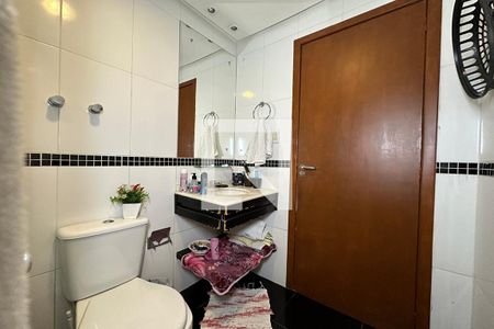 Casa à venda com 150m², 3 quartos e 2 vagasBanheiro 2