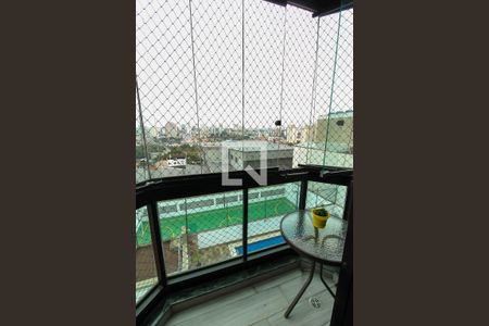 Apartamento à venda com 126m², 3 quartos e 3 vagas Apartamento à venda com 126m², 3 quartos e 3 vagasVista