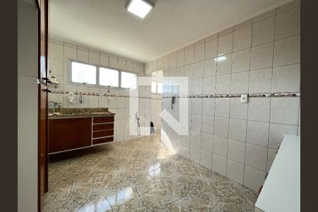Apartamento à venda com 106m², 2 quartos e 2 vagas Apartamento à venda com 106m², 2 quartos e 2 vagasCozinha