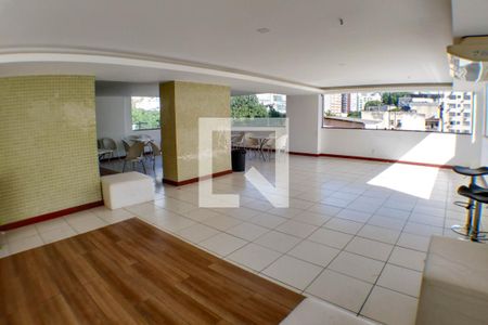 Apartamento à venda com 150m², 3 quartos e 2 vagas Apartamento à venda com 150m², 3 quartos e 2 vagasÁrea comum - Salão de festas