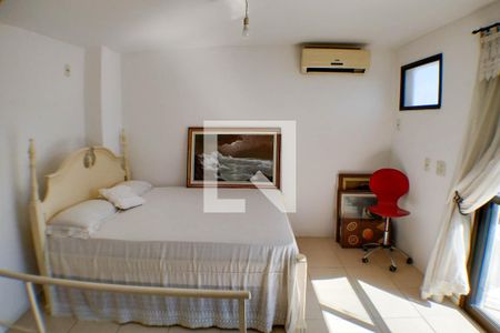 Apartamento à venda com 150m², 3 quartos e 2 vagas Apartamento à venda com 150m², 3 quartos e 2 vagasQuarto 2