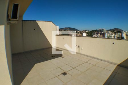 Apartamento à venda com 150m², 3 quartos e 2 vagas Apartamento à venda com 150m², 3 quartos e 2 vagasCobertura