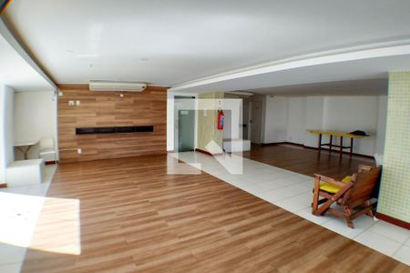 Apartamento à venda com 150m², 3 quartos e 2 vagas Apartamento à venda com 150m², 3 quartos e 2 vagasÁrea comum - Salão de festas