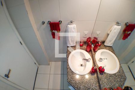 Apartamento à venda com 150m², 3 quartos e 2 vagas Apartamento à venda com 150m², 3 quartos e 2 vagasBanheiro Social