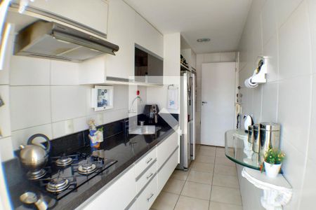 Apartamento à venda com 150m², 3 quartos e 2 vagas Apartamento à venda com 150m², 3 quartos e 2 vagasCozinha