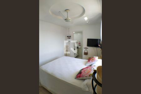 Apartamento à venda com 150m², 3 quartos e 2 vagas Apartamento à venda com 150m², 3 quartos e 2 vagasSuíte