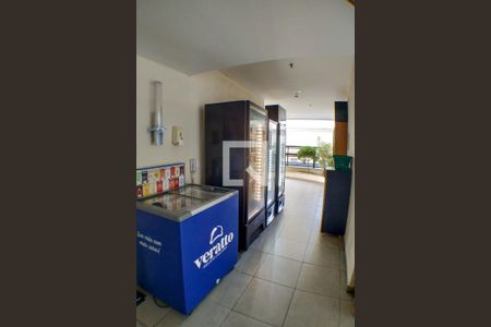 Apartamento à venda com 150m², 3 quartos e 2 vagas Apartamento à venda com 150m², 3 quartos e 2 vagasmercadinho