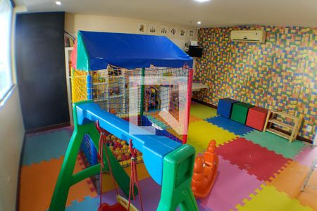 Apartamento à venda com 150m², 3 quartos e 2 vagas Apartamento à venda com 150m², 3 quartos e 2 vagasBrinquedoteca