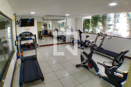 Apartamento à venda com 150m², 3 quartos e 2 vagas Apartamento à venda com 150m², 3 quartos e 2 vagasAcademia