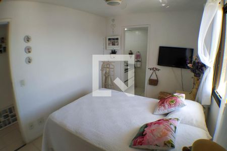 Apartamento à venda com 150m², 3 quartos e 2 vagas Apartamento à venda com 150m², 3 quartos e 2 vagasSuíte