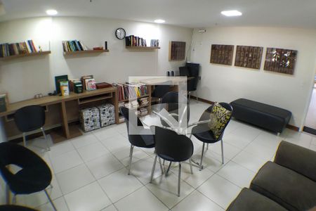 Apartamento à venda com 150m², 3 quartos e 2 vagas Apartamento à venda com 150m², 3 quartos e 2 vagassala de estudos