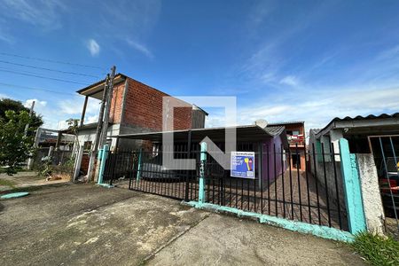 Casa à venda com 120m², 4 quartos e 2 vagasFachada