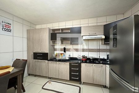 Casa à venda com 120m², 4 quartos e 2 vagasCozinha 2 