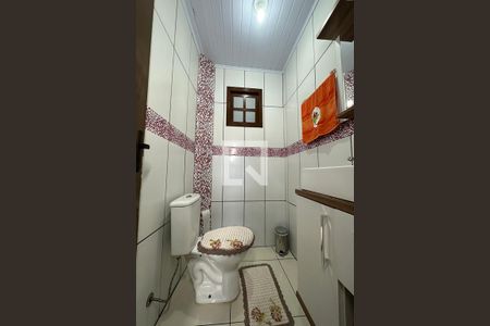 Casa à venda com 120m², 4 quartos e 2 vagasBanheiro