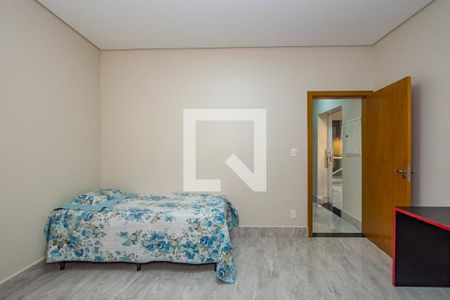 Casa à venda com 450m², 6 quartos e 4 vagasQuarto 6