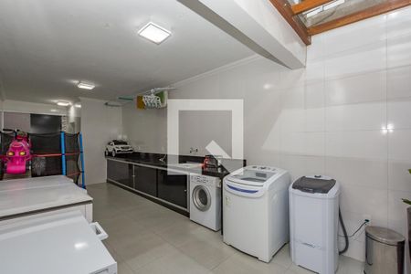 Casa à venda com 450m², 6 quartos e 4 vagasÁrea de Serviço