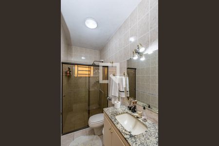 Casa à venda com 450m², 6 quartos e 4 vagasBanheiro Social