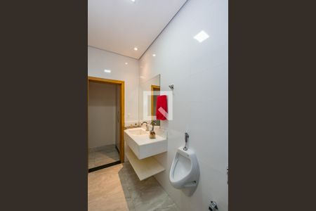 Casa à venda com 450m², 6 quartos e 4 vagasLavabo