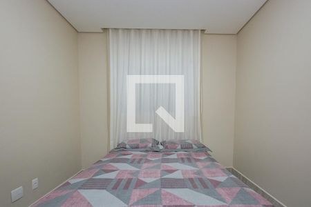 Casa à venda com 450m², 6 quartos e 4 vagasQuarto 5