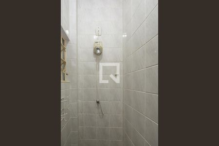 Casa à venda com 450m², 6 quartos e 4 vagasBanheiro de serviço