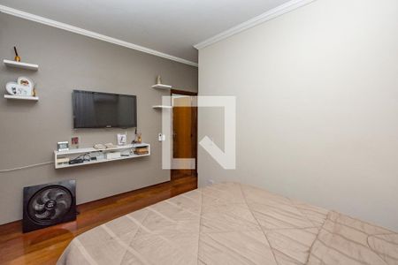 Casa à venda com 450m², 6 quartos e 4 vagasSuíte