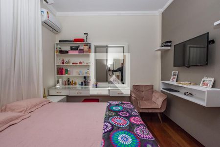 Casa à venda com 450m², 6 quartos e 4 vagasQuarto 2