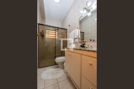 Casa à venda com 450m², 6 quartos e 4 vagasBanheiro Social