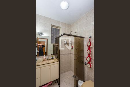 Casa à venda com 450m², 6 quartos e 4 vagasBanheiro da Suíte