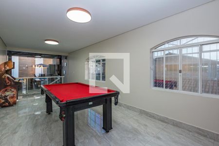 Casa à venda com 450m², 6 quartos e 4 vagasSala 2 - Jogos 