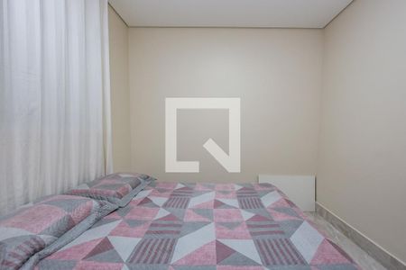 Casa à venda com 450m², 6 quartos e 4 vagasQuarto 5