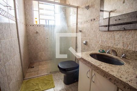 Casa à venda com 250m², 4 quartos e 2 vagas