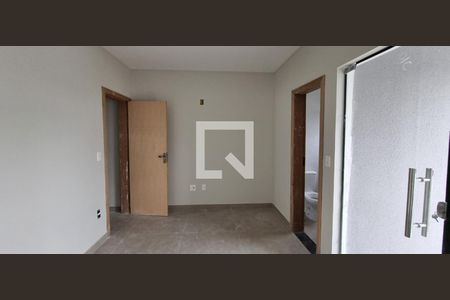 Casa à venda com 90m², 2 quartos e 1 vaga