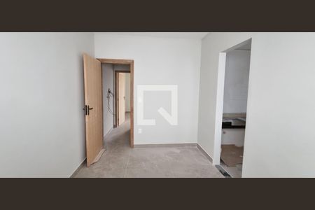 Casa à venda com 90m², 2 quartos e 1 vaga