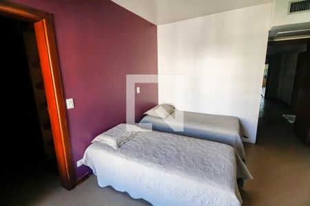 Apartamento à venda com 320m², 6 quartos e 5 vagas Apartamento à venda com 320m², 6 quartos e 5 vagasSuíte 1