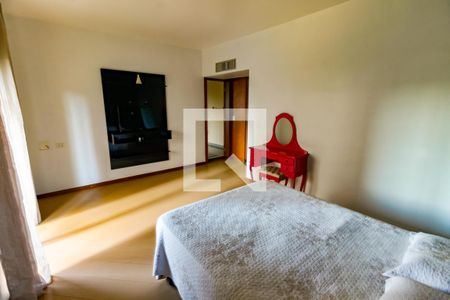 Apartamento à venda com 320m², 6 quartos e 5 vagas Apartamento à venda com 320m², 6 quartos e 5 vagas Suíte 3