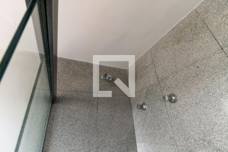 Apartamento à venda com 320m², 6 quartos e 5 vagas Apartamento à venda com 320m², 6 quartos e 5 vagasBanheiro da Suíte 3
